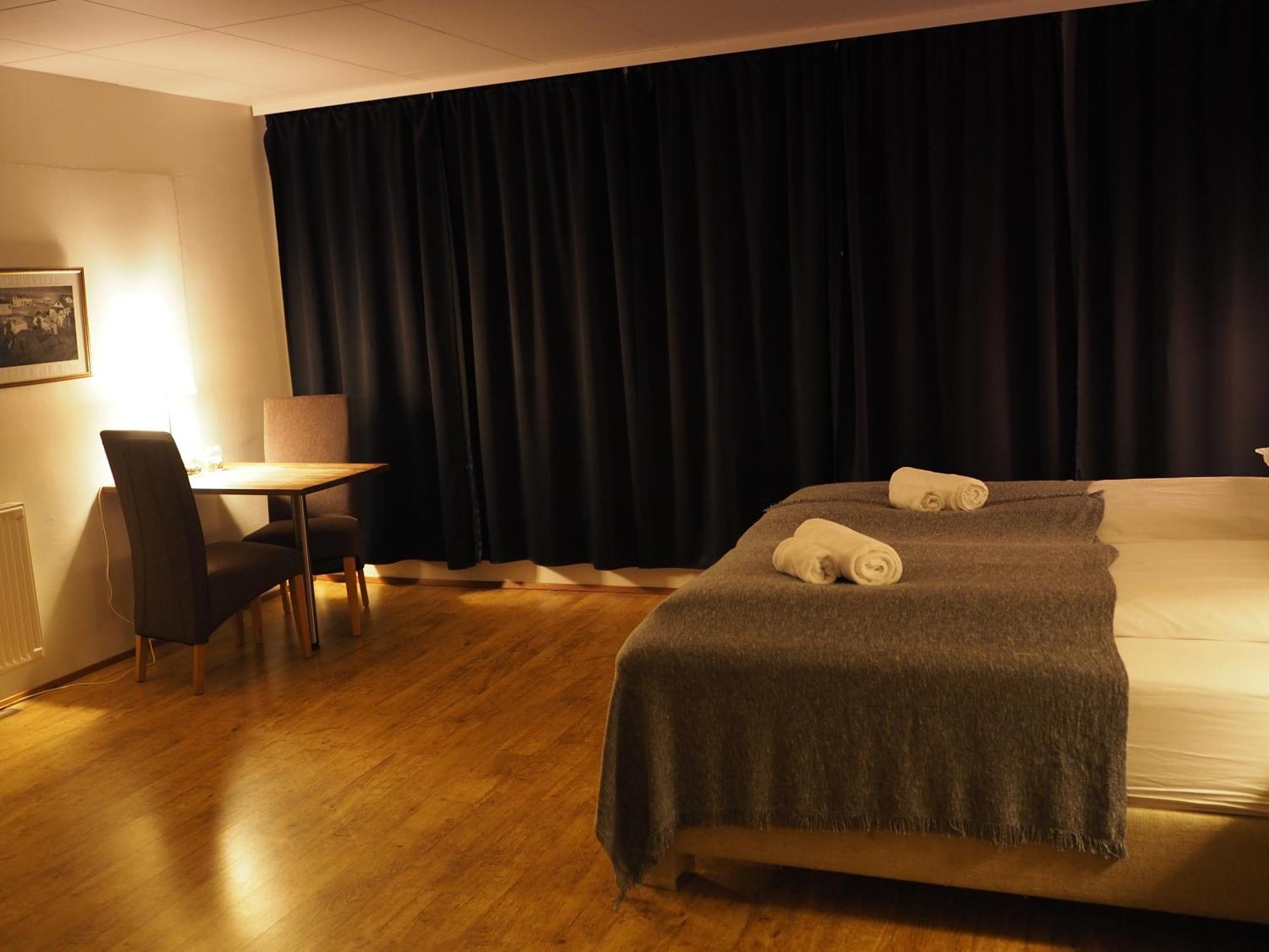 Fisherman Guesthouse Sudureyri Eksteriør billede